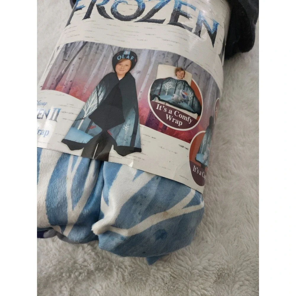 Disney's Frozen 2 Olaf Snuggle Wrap, Wearable Hoodie Blanket,Super Soft and Cozy